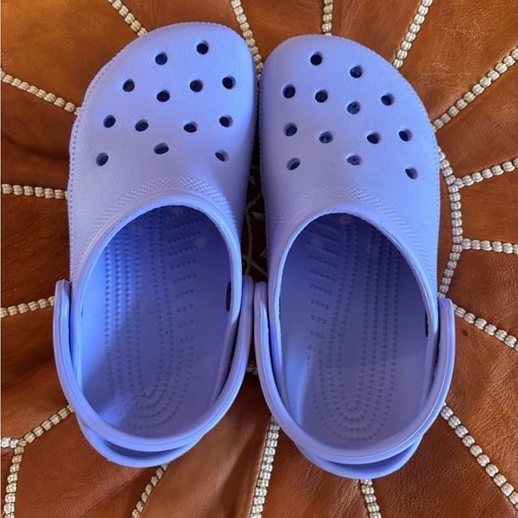 Classic Crocs Sandals - Lavender - Picture 3 of 4